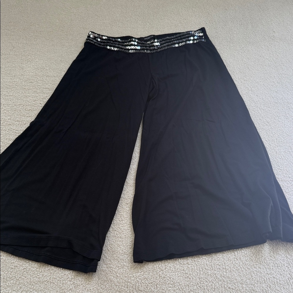 Arden B Black Wide Leg Pants with Silver Accents